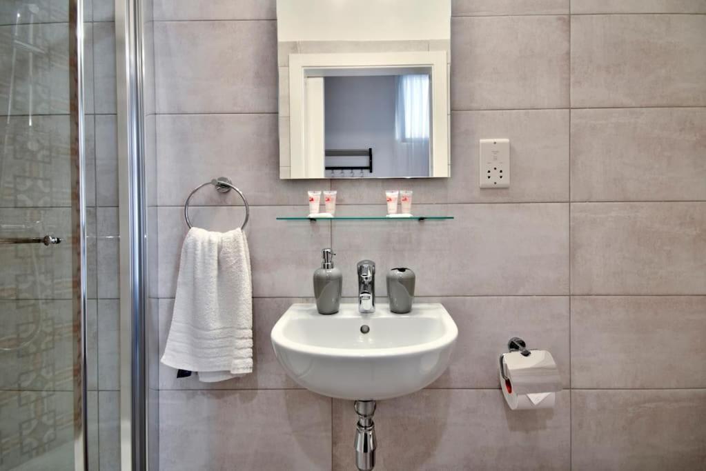 Vallettastay Old Lodge Studio 5 Экстерьер фото